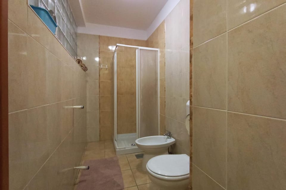Shower, Toilet, Bathroom, bidet