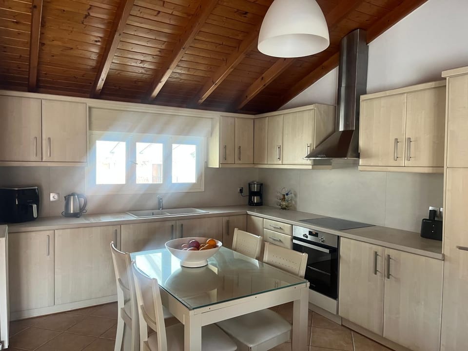 Hera Loft Apartment in Samos, Greece