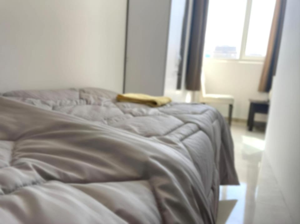 Corniche Street - Stunning Room Hostel in Abu Dhabi