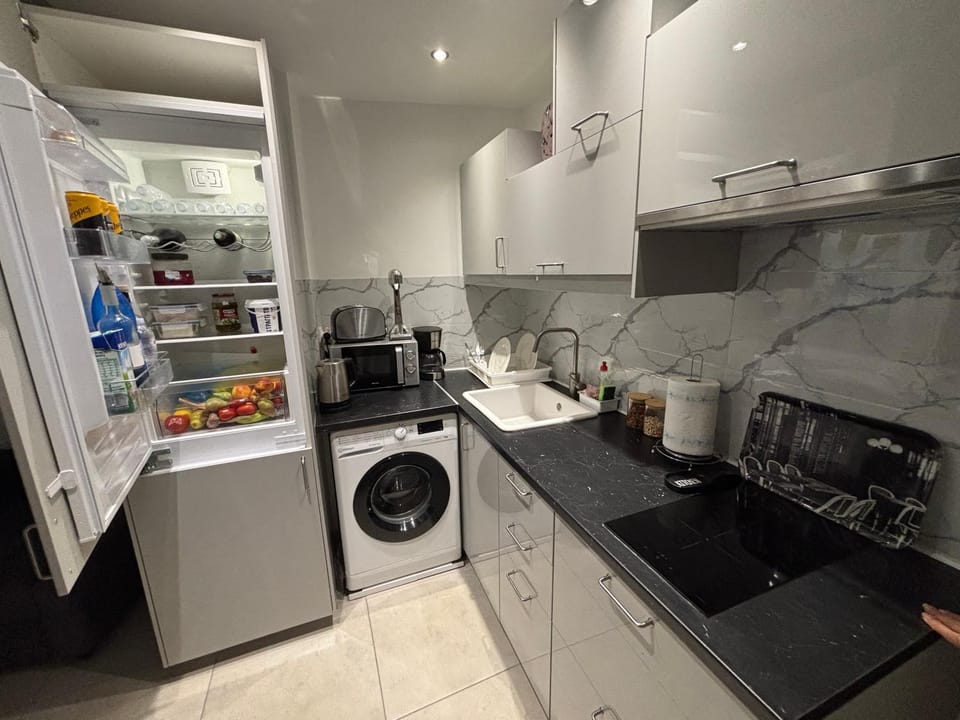 FARON APPARTEMENT kalamata Apartment in Messenia