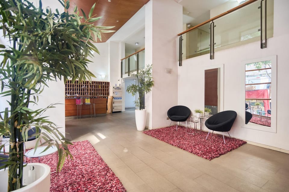 increíble departamento en el corazón de Santiago con aire acondicionado y parking Apartment in Providencia