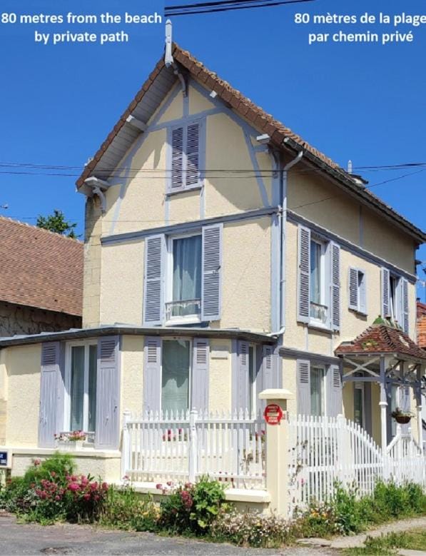 Villa Alcyon House in Normandy