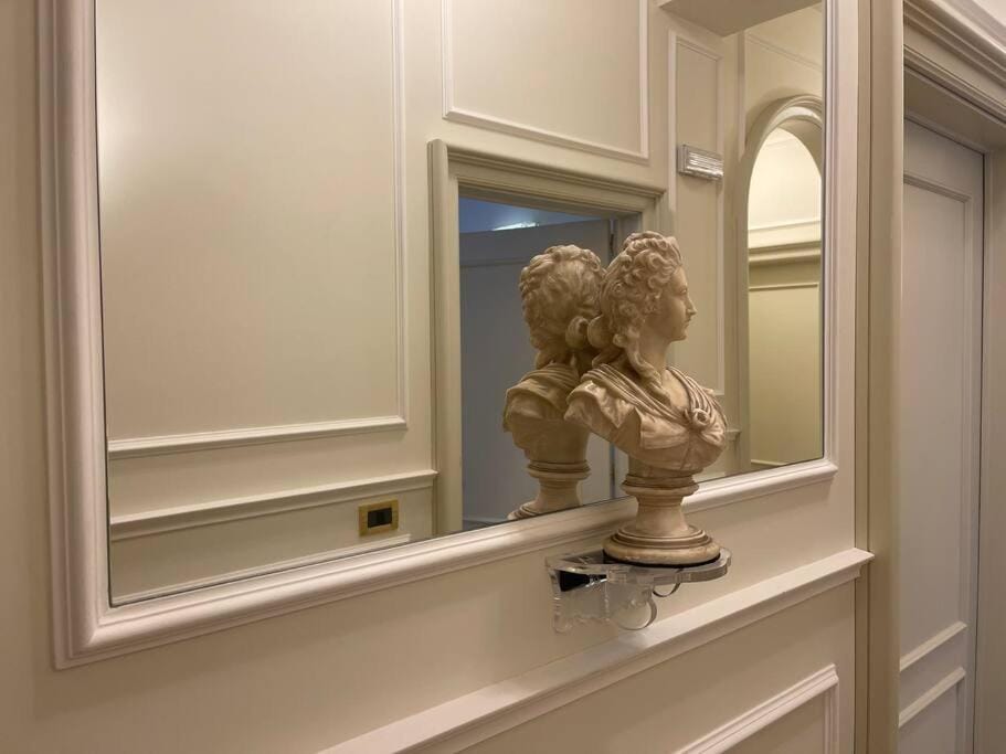 Decorative detail