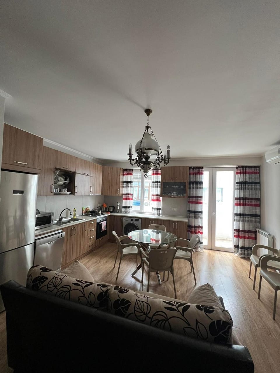 Kitchen or kitchenette, Living room, Dining area, dishwasher, minibar