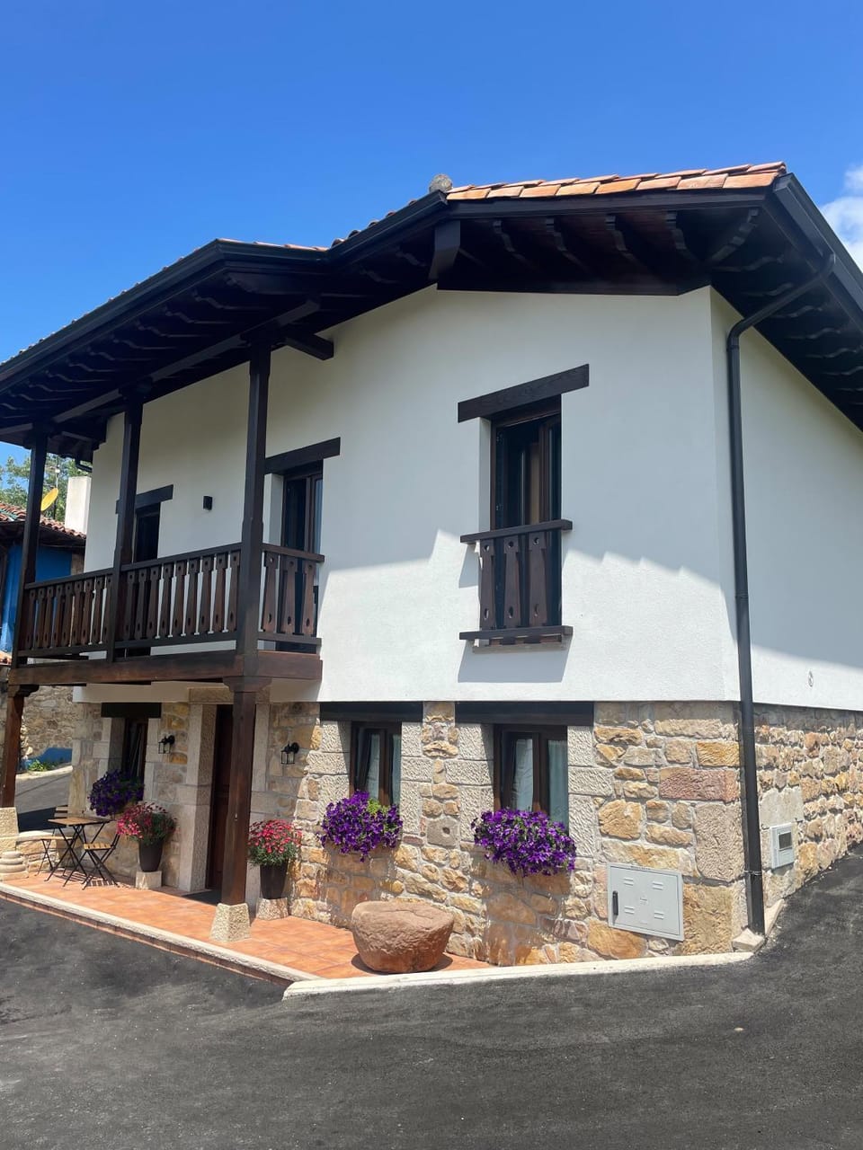 Property building, Off site