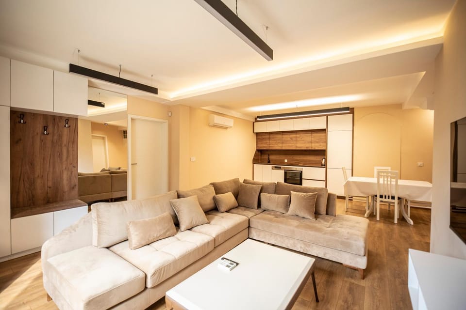 Kitchen or kitchenette, Living room, Seating area, Dining area, wardrobe, air conditioner