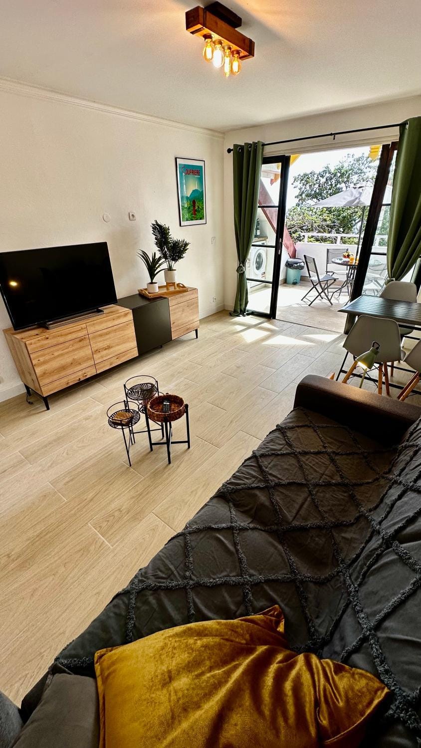 Ti Kaz Coco Passion Vue Mer Apartment in Sainte-Anne
