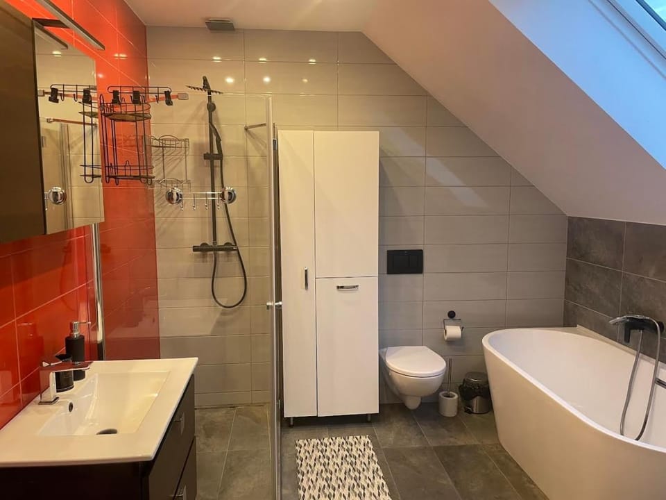 Shower, Bathroom, Bath