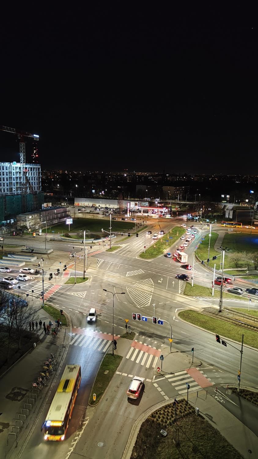 Sky View Legnicka33 keyless24h Apartment in Wroclaw
