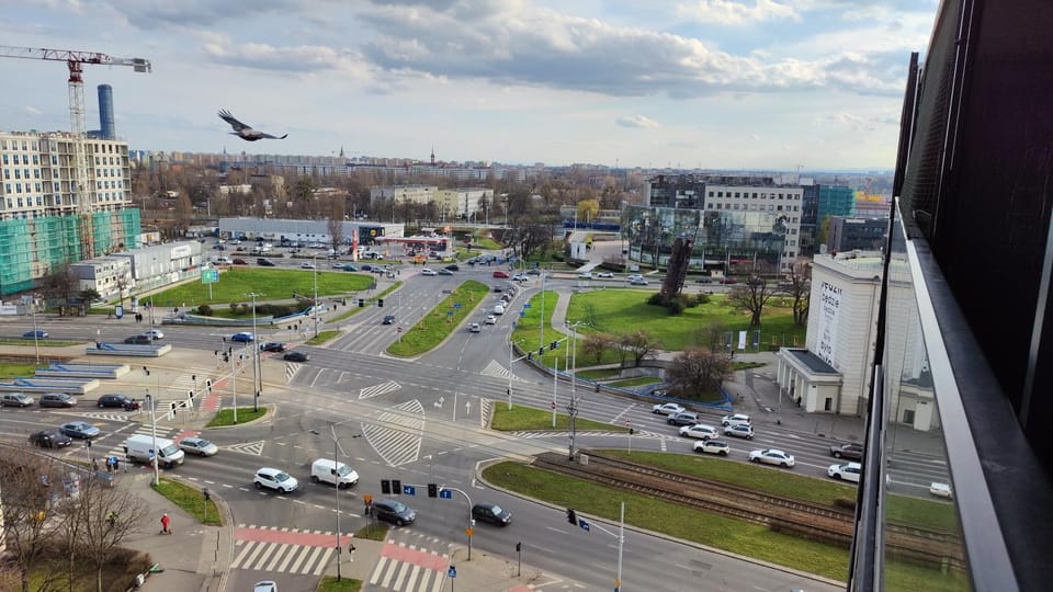 Sky View Legnicka33 keyless24h Apartment in Wroclaw