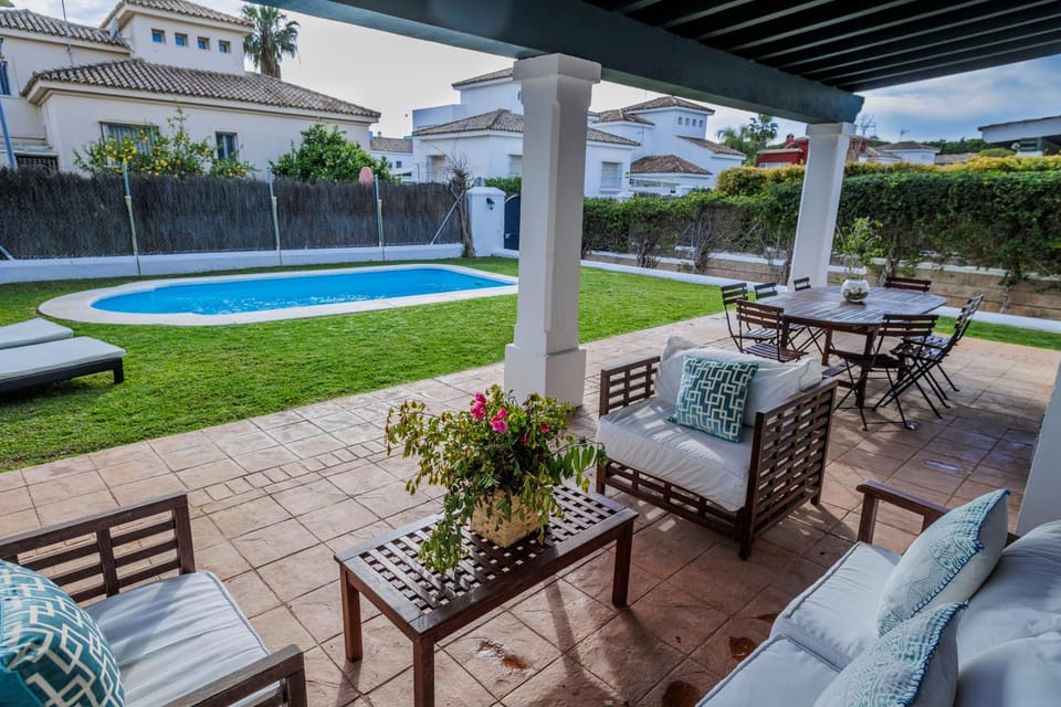 Garden, Garden view, Pool view, Swimming pool