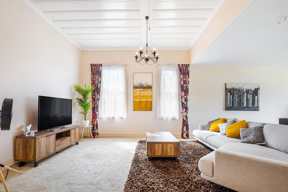 TV and multimedia, Living room