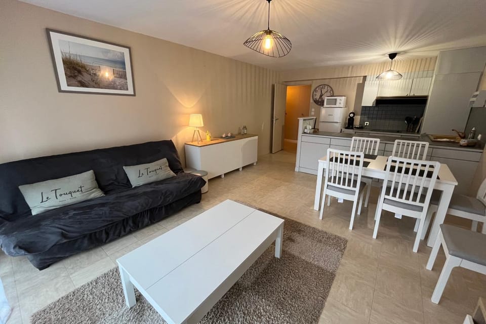 Pleasant apartment for 6 people with parking space Apartment in Hauts-de-France