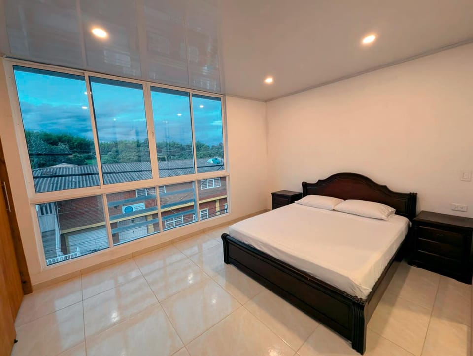 Bed, Balcony/Terrace, Photo of the whole room, Mountain view