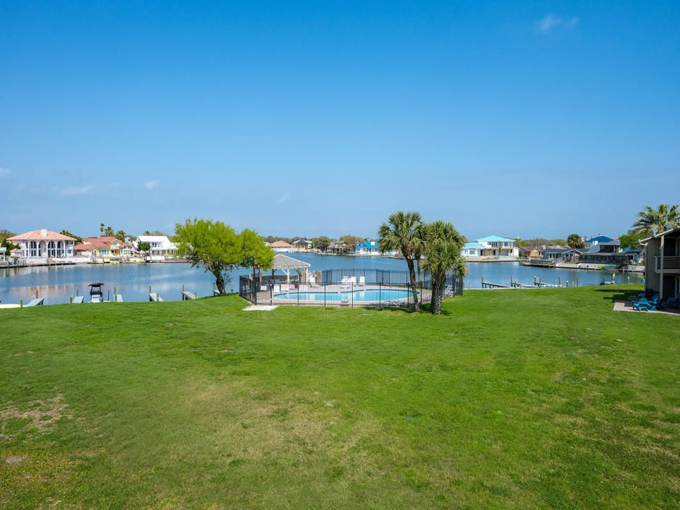 Neighbourhood, Garden, River view, Swimming pool