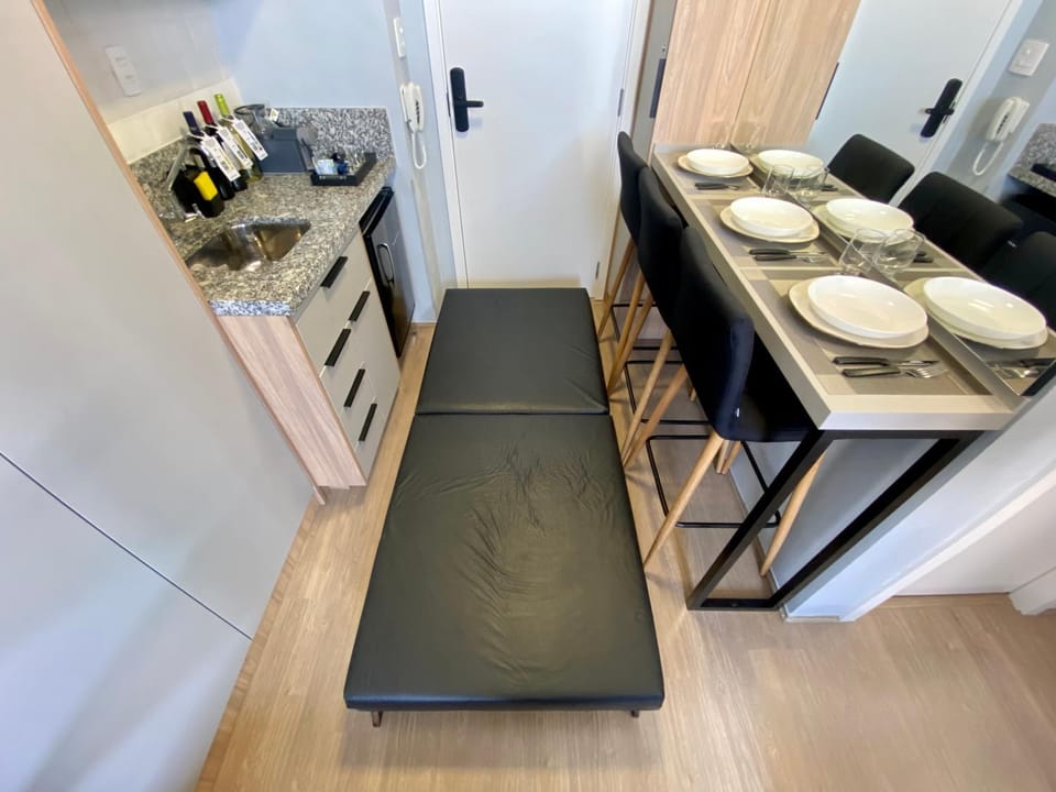 MV 148B Fantástico Apartamento Em Frente Ao Metrô Brás ! - Rua Coronel Mursa, 56 - Bras Apartment in Sao Paulo City