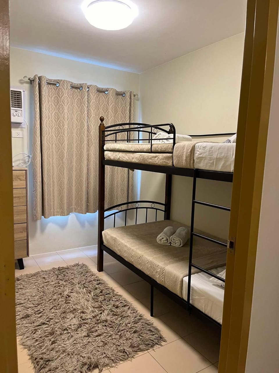 Bed, Bedroom, bunk bed