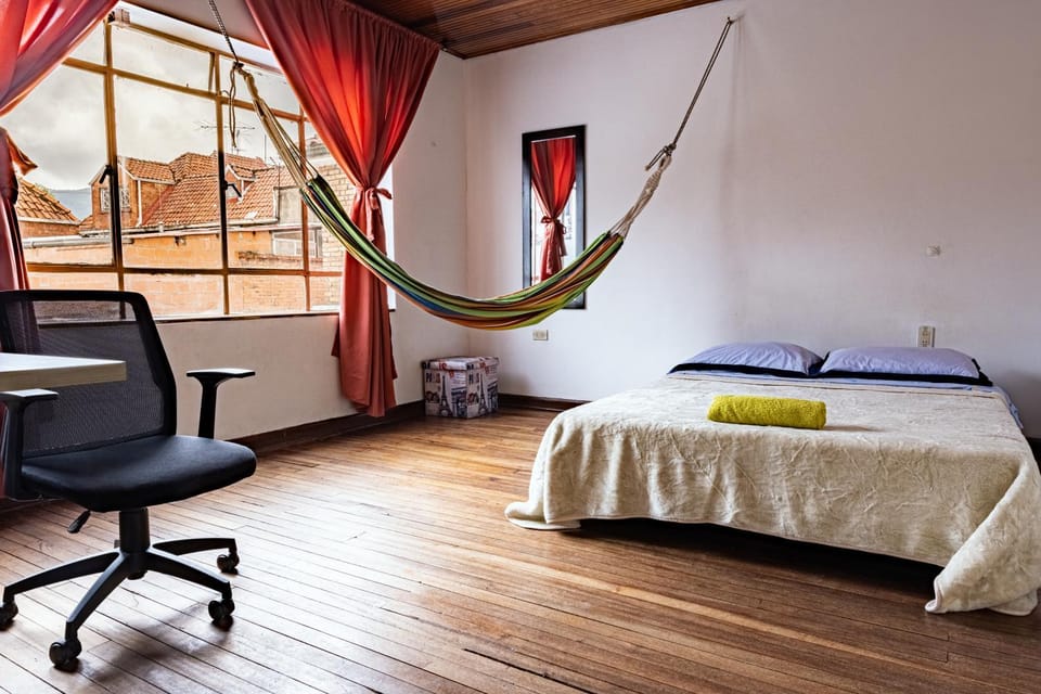 Casa en Bogotá ubicada en zona central Bed and Breakfast in Bogota