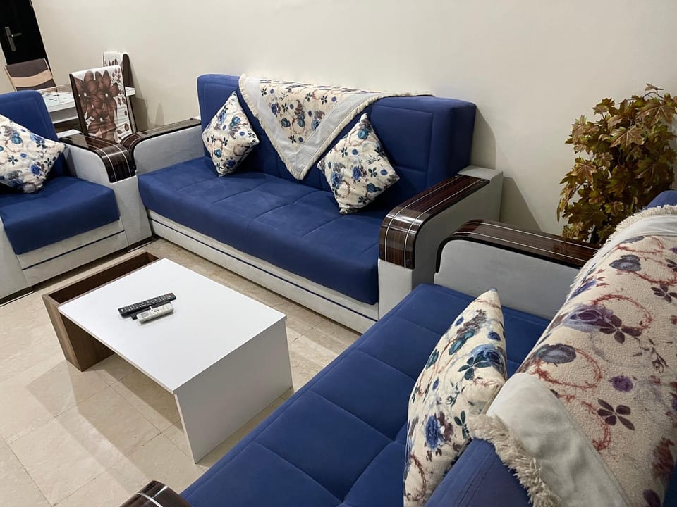 Appartement 1er étage numéro 6 POUR FAMILLE Apartment in Marrakesh