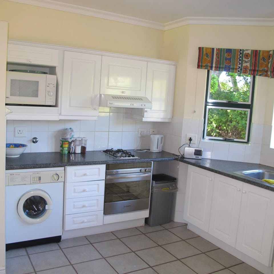 minibar, pet friendly, stove, washing machine, kitchen