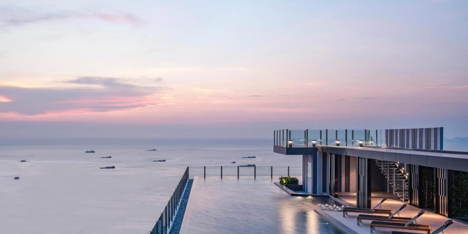 Central Pattaya Fully Equipped Condo Next to Beach Apartment in Pattaya City
