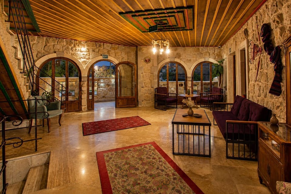 Lobby or reception, Seating area