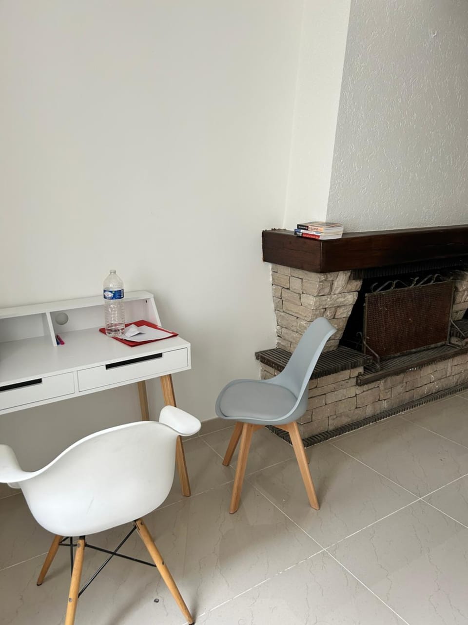 Seating area, hair dresser