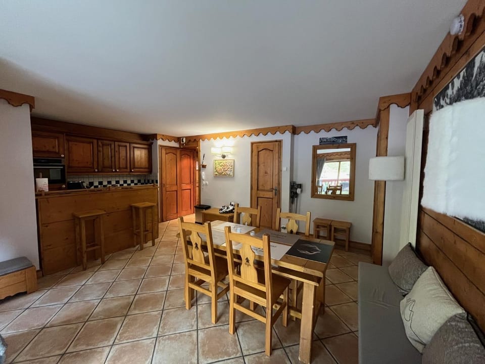 Appartments in Tignes Ecrin des Neiges Apartment in Tignes