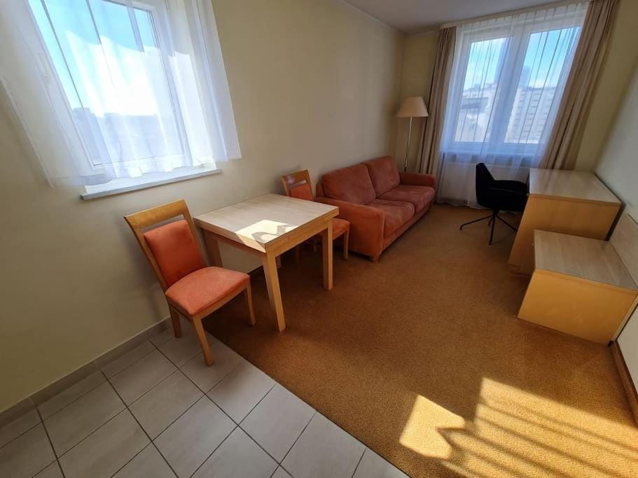 10Q - Z6 Apartament 801 Apartment in Warsaw