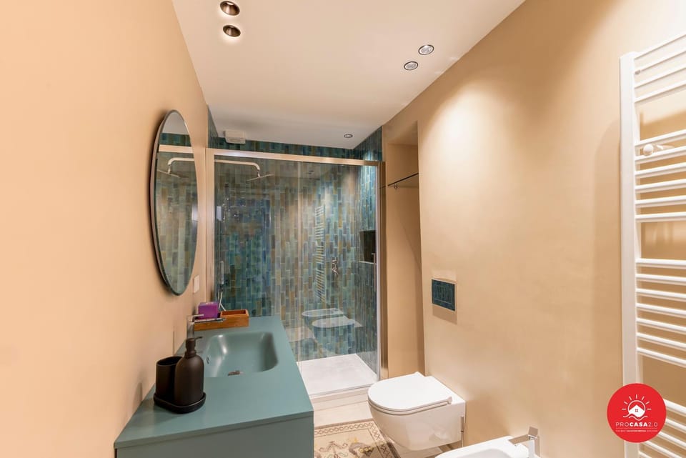 Shower, Toilet, Bathroom