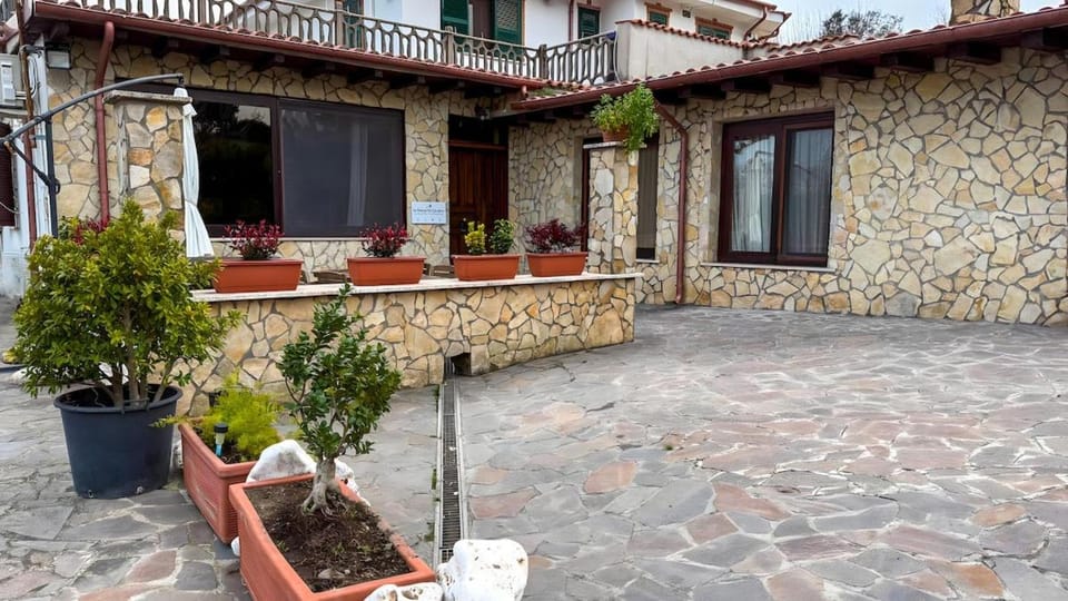 Property building, Day, View (from property/room), Balcony/Terrace, Garden view