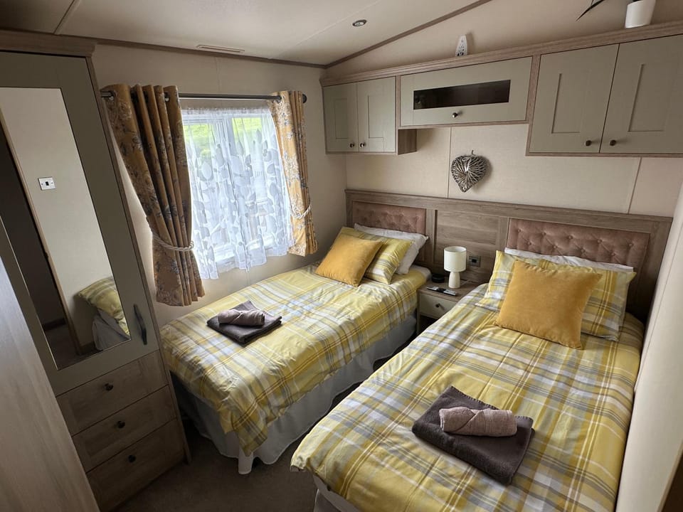 Luxury Lake District Holiday Lodge-Sleeps 4 Apartment in Allerdale District