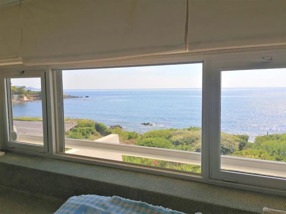 Le Nautile, résidence Les Corailleurs, duplex surplombant la mer, 6 pers Apartment in Fréjus