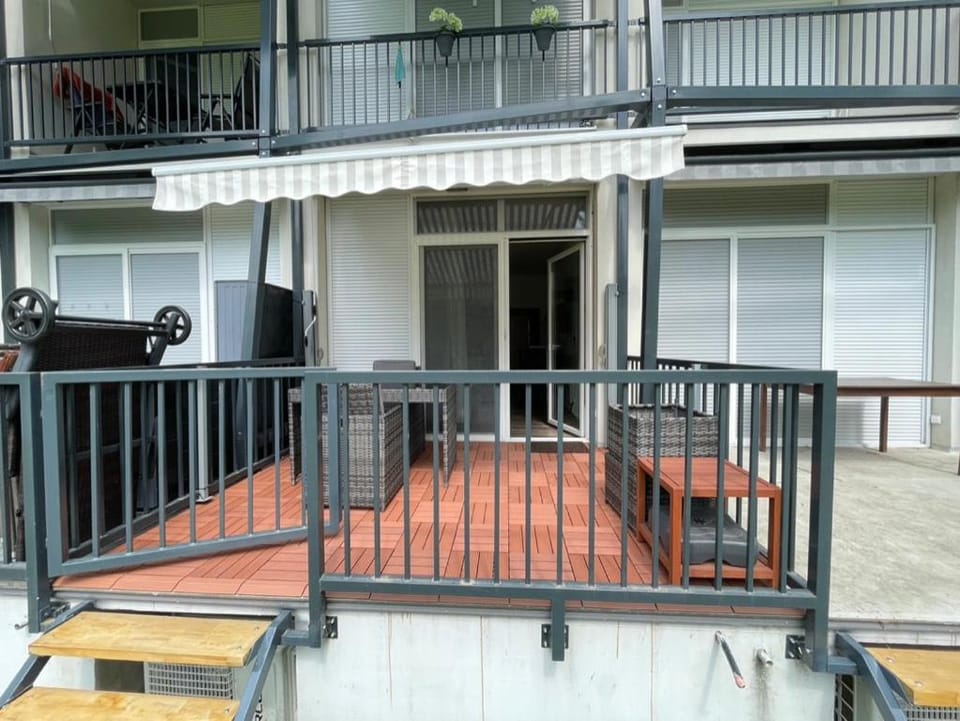 Property building, Balcony/Terrace