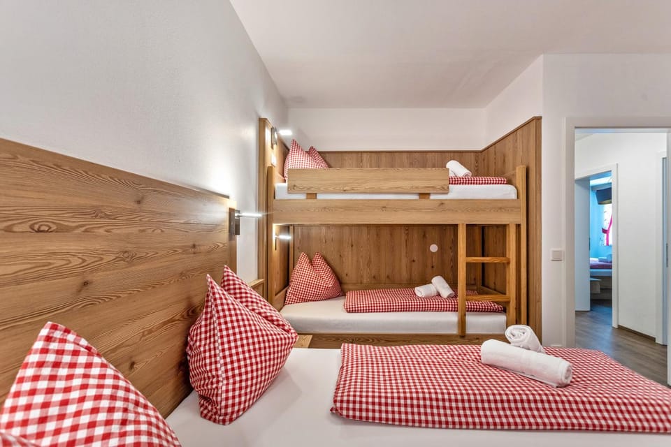 Property building, Living room, Bedroom