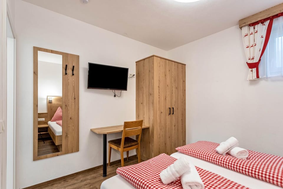 Property building, Living room, Bedroom