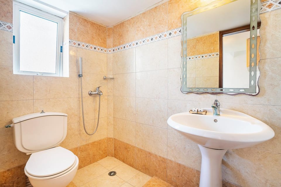 Bathroom, Living room