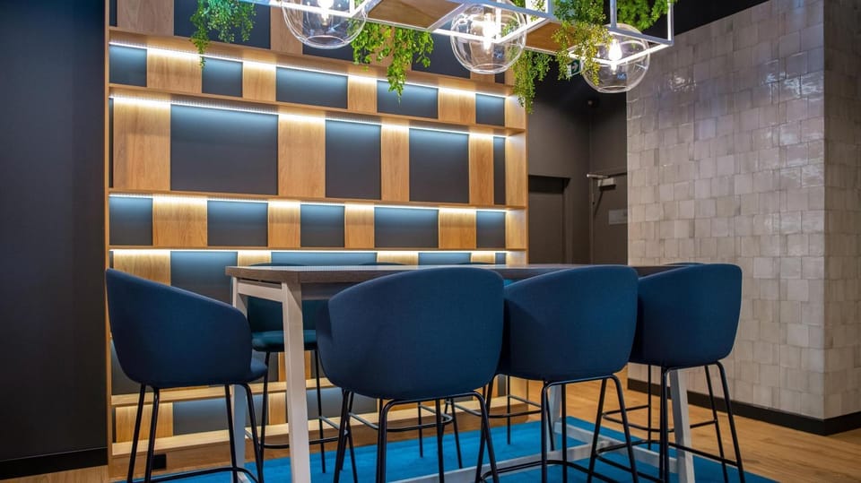 Lounge or bar