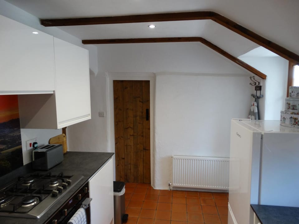 kitchen, kitchen