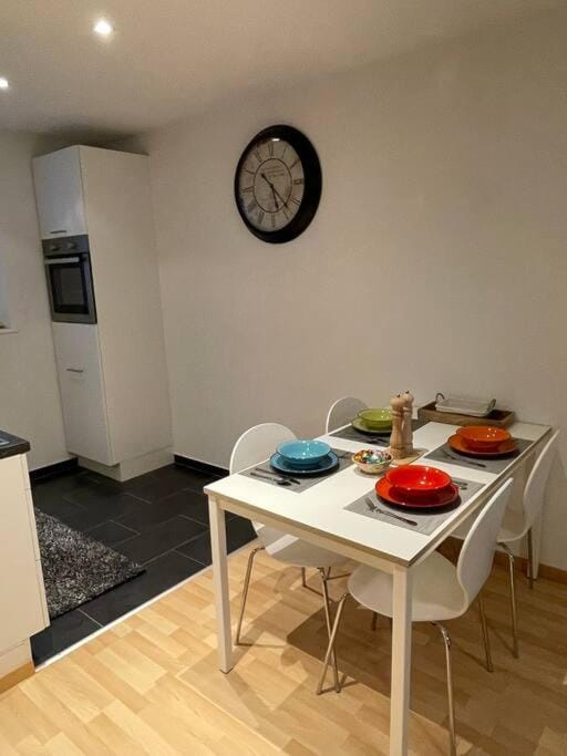Gemütliche Wohnung an bester Lage im Kreis 4 Apartment in Zurich City