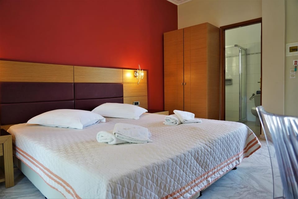 Villa Ilias Hotel in Peloponnese, Western Greece and the Ionian