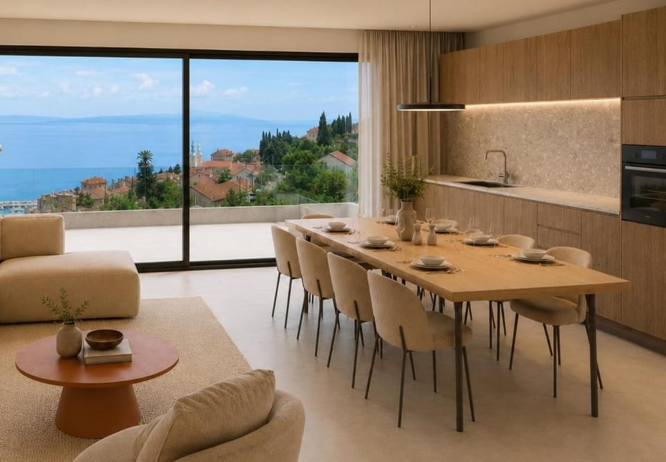 Panoramic Seaview Apartment, completely renovated Apartment in Opatija