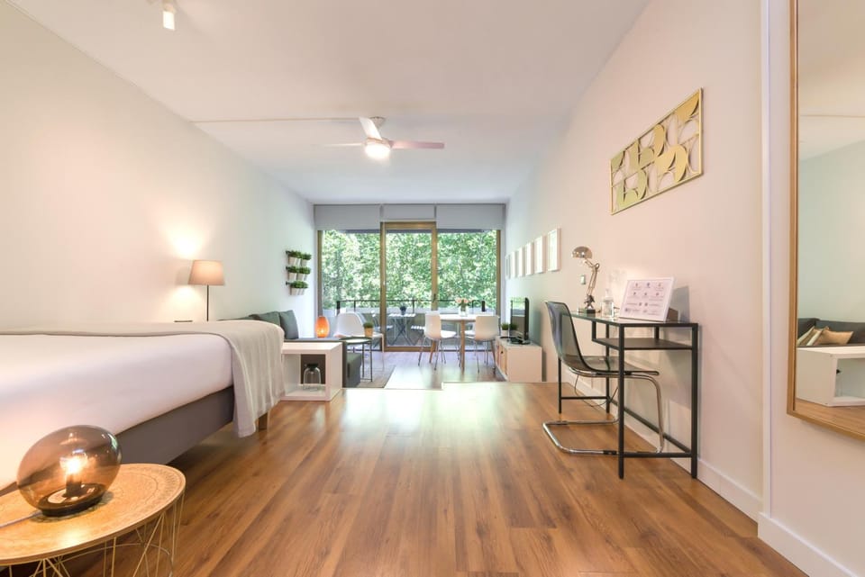 Bed, Bedroom