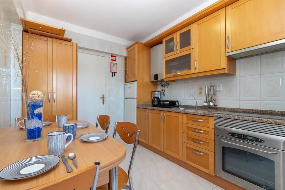 Kitchen or kitchenette, minibar, pet friendly, stove, toaster