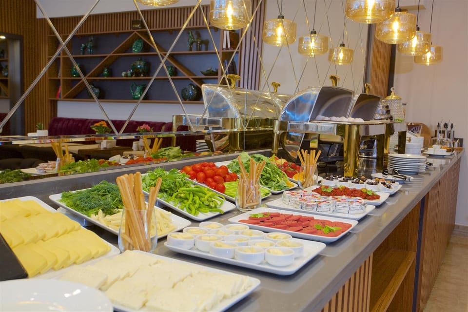 Food and drinks, Food, Buffet breakfast