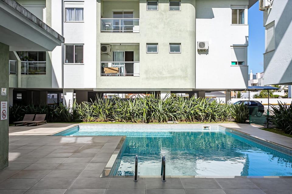 WI-FI 200MB | 400m from Ingleses Beach #IA10 Apartment in Florianopolis