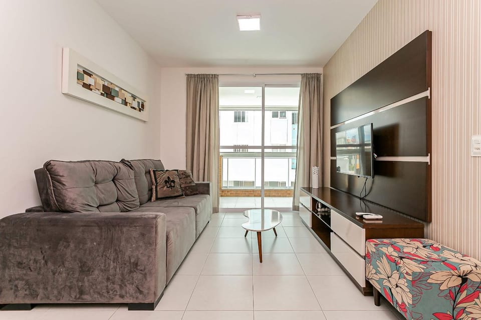 Communal lounge/ TV room, TV and multimedia, Living room