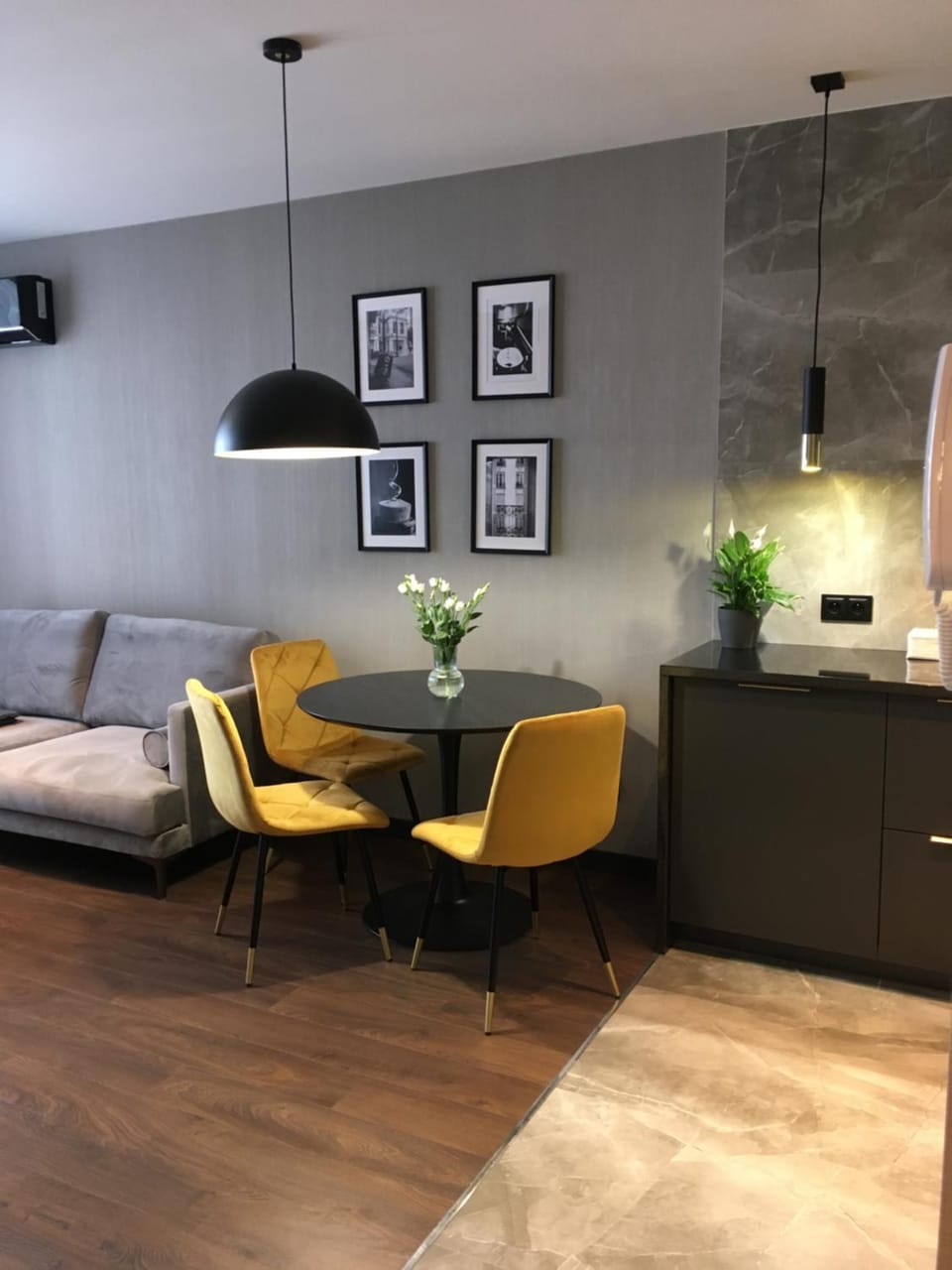 Noche Apartamenty Premium Apartment in Masovian Voivodeship