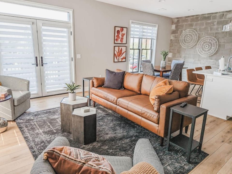Downtown Holland Condo with Views and Balconies House in Holland