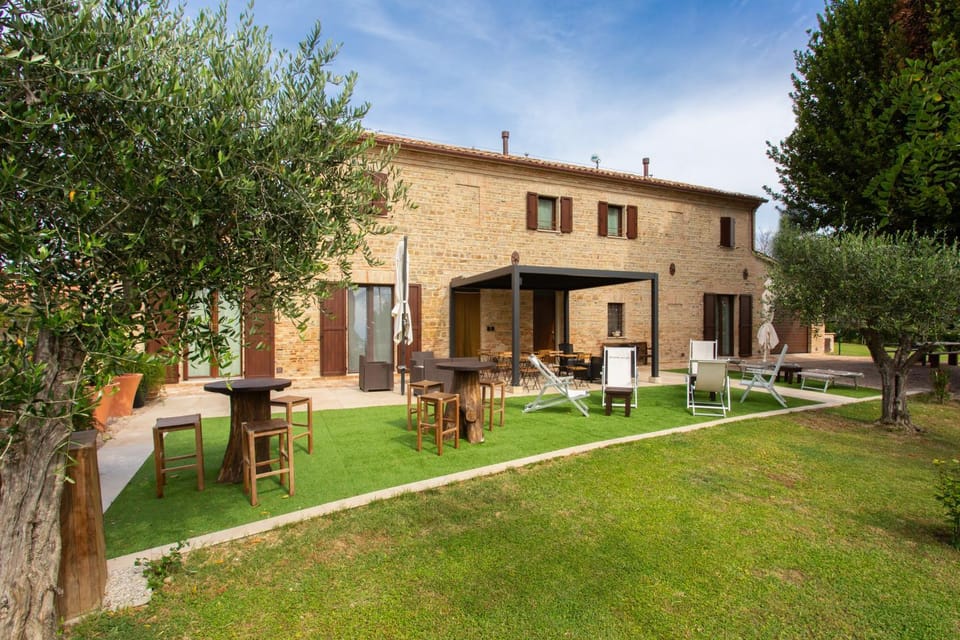 Property building, Garden, Garden view
